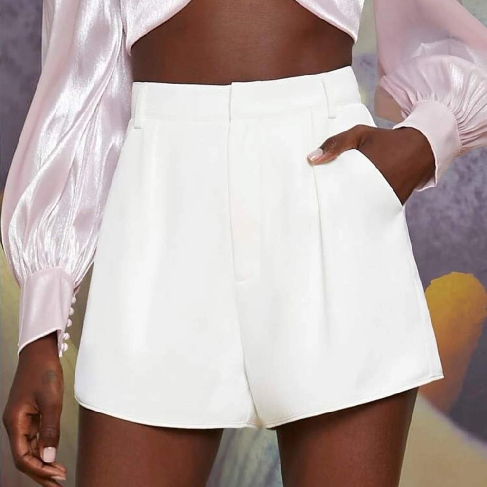 SHEIN X Penelope Ping High Waist Shorts
